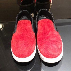 Classic Prada loafers!